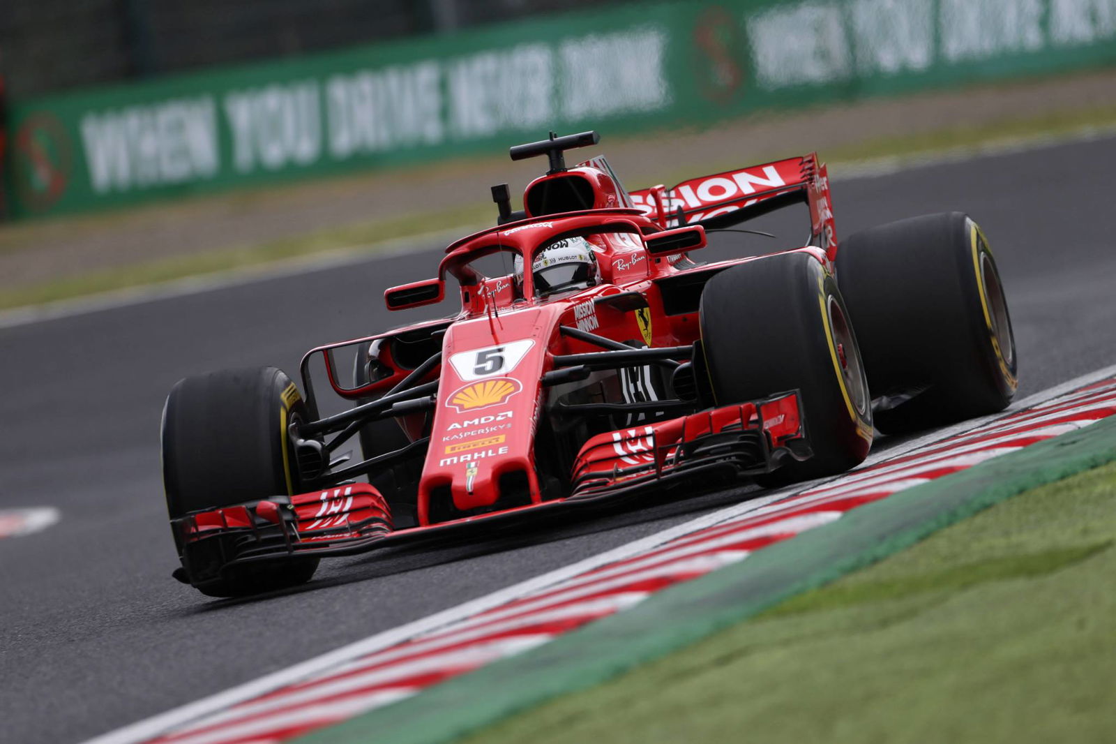 Hamilton surprised by 0.8s gap to Ferrari in Japan practice 
