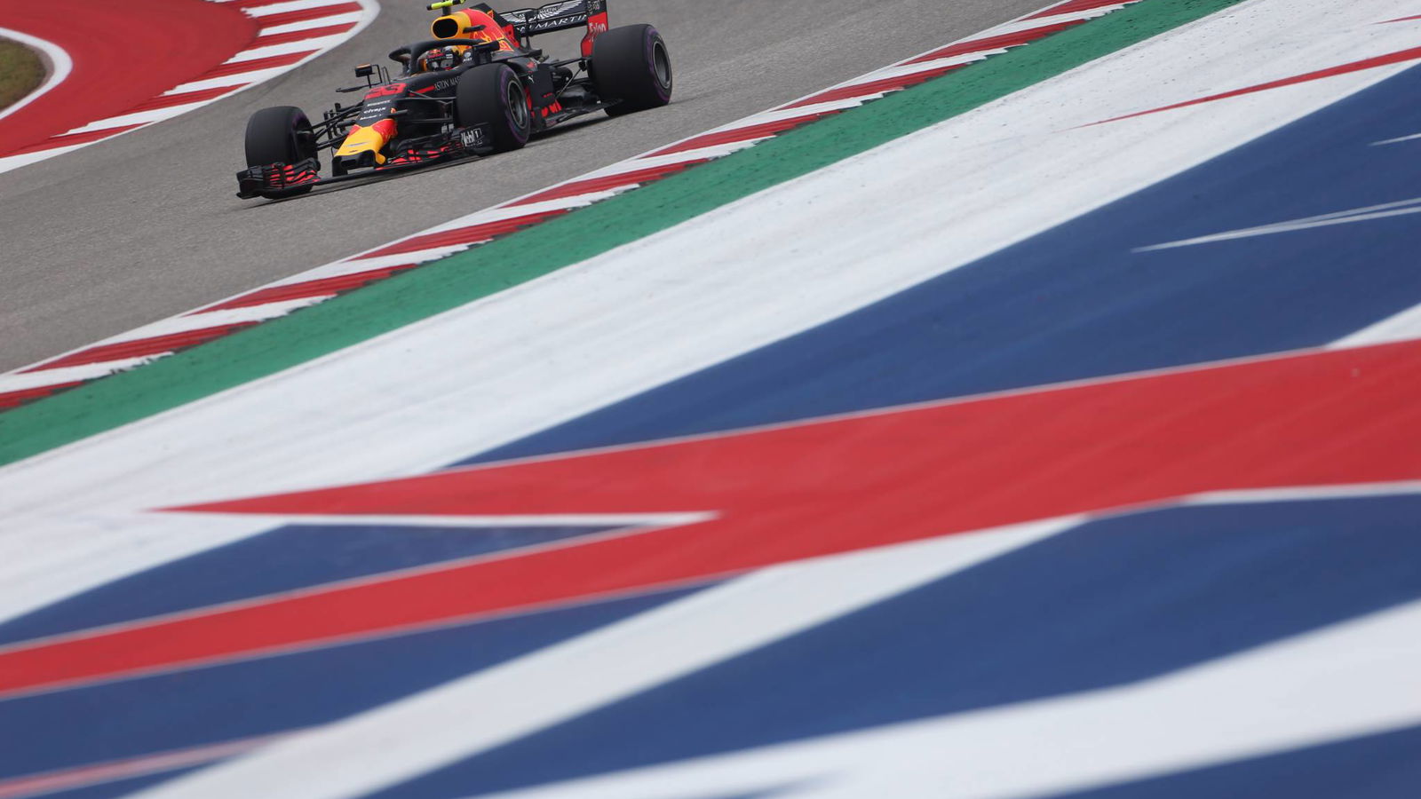 Verstappen finds suspension failure ‘weird to understand’