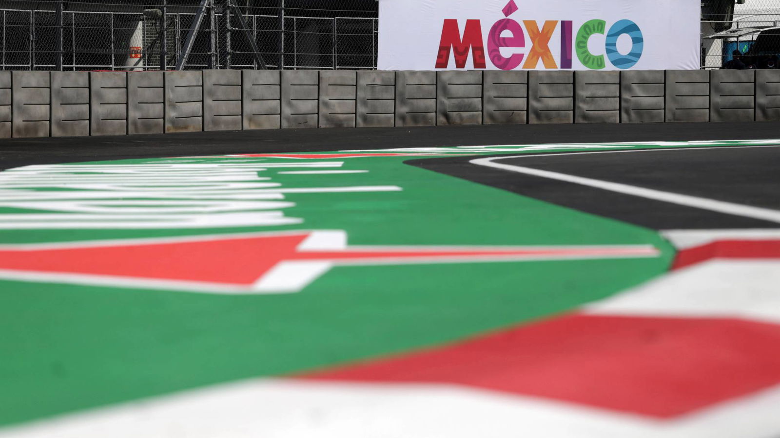 F1 GP Meksiko - Hasil Latihan Bebas 1