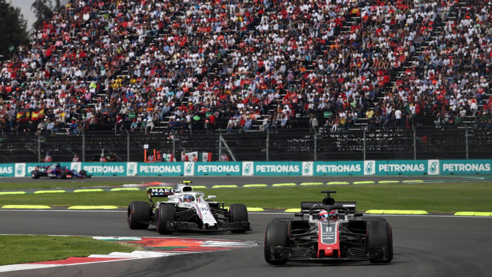 Sirotkin, Magnussen land Brazil GP qualifying reprimands