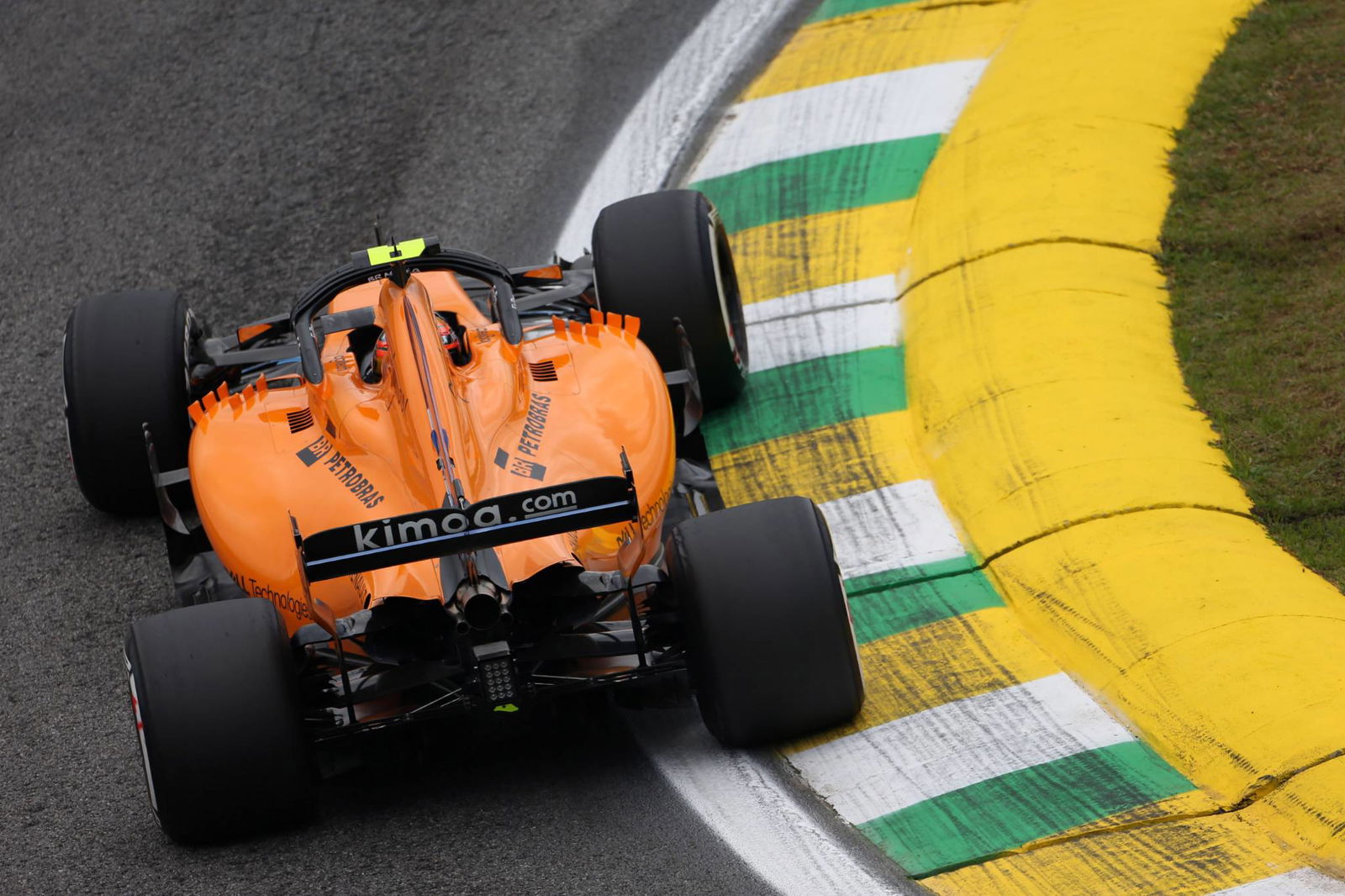 Gosip F1: Ricciardo meragukan Hamilton, Vettel memveto langkahnya