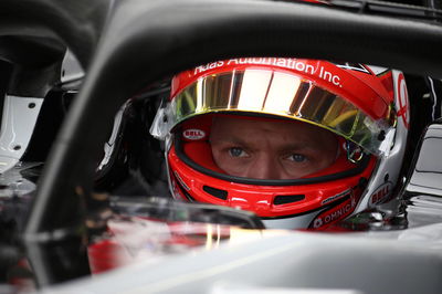 Magnussen: F1 membutuhkan tim yang lebih kecil untuk bisa menang