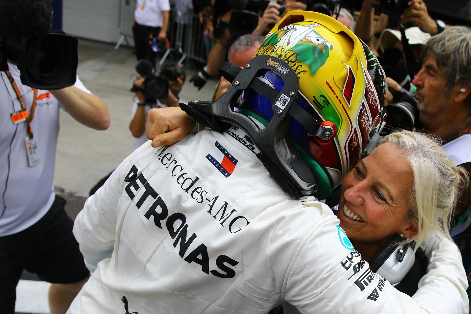 Sirotkin, Magnussen land Brazil GP qualifying reprimands
