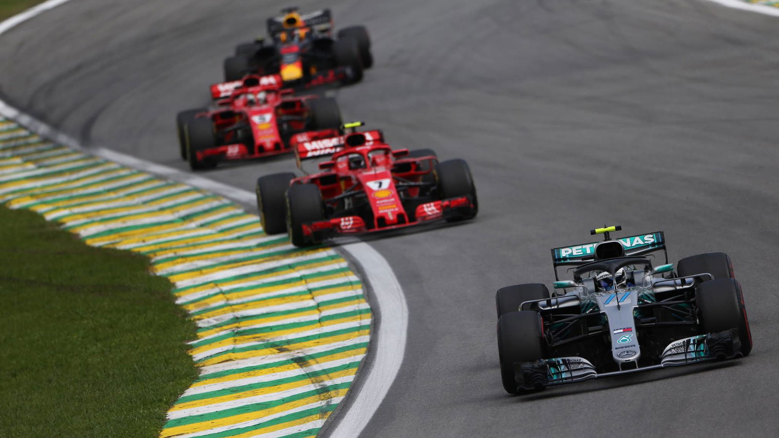 Bottas 'jengkel' dengan terus bertahan di balapan F1