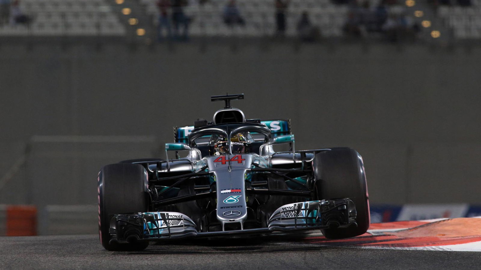 Hamilton’s F1 engine ‘looks normal’ after Abu Dhabi analysis