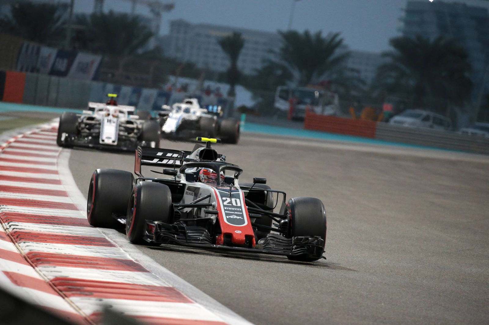 Sainz makes McLaren F1 bow as Kvyat returns to Toro Rosso