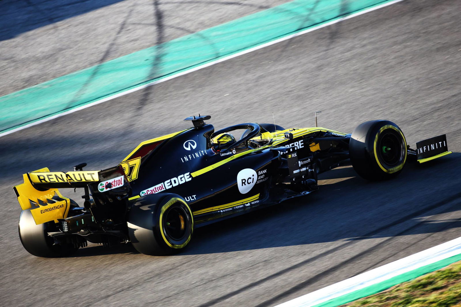Giovinazzi plans to follow Raikkonen’s lead at Alfa Romeo