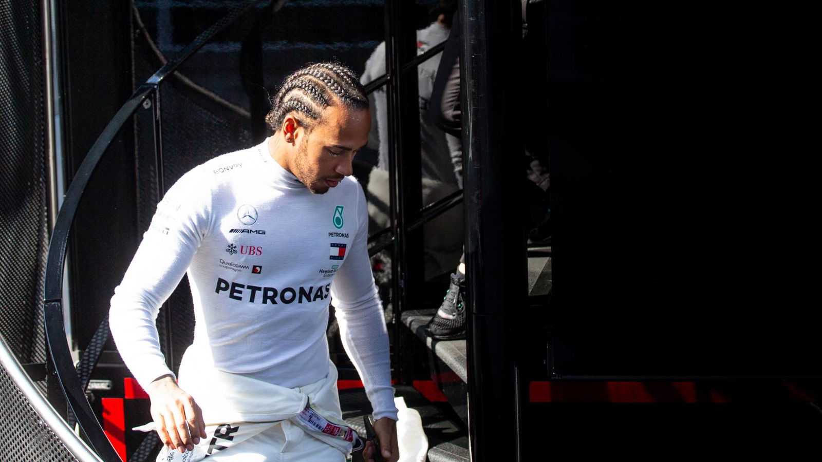 Hamilton braces for “more aggressive” Bottas in 2019