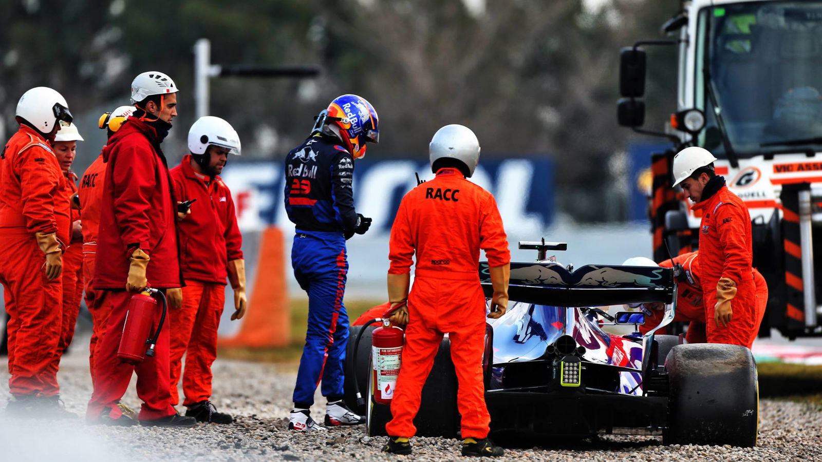 Albon menertawakan putaran putaran pertama pada debut tes F1