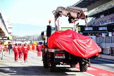 Ferrari ends F1 testing early with electrical issue