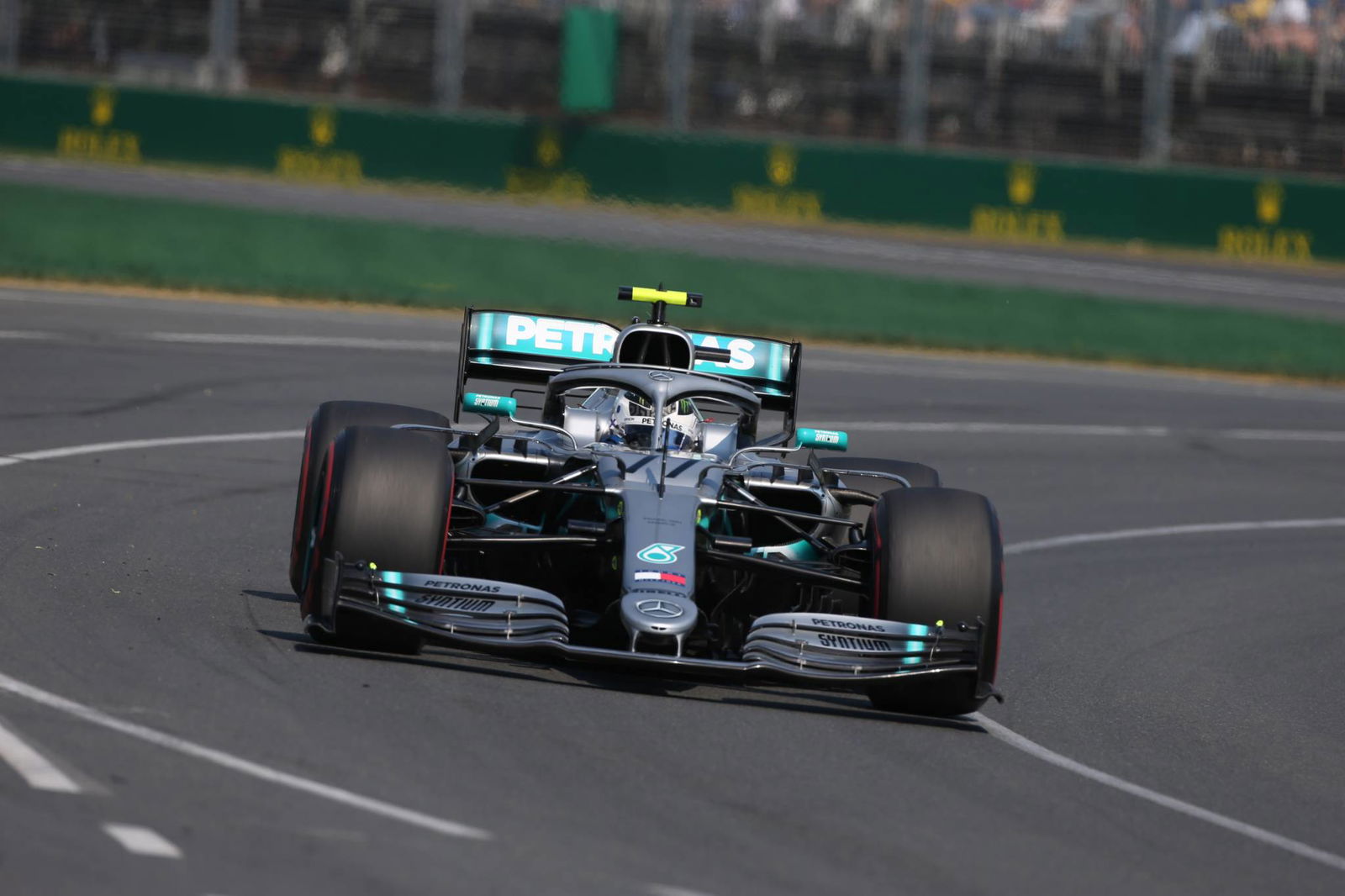 Mercedes suspects Hamilton’s floor damage caused by kerbs