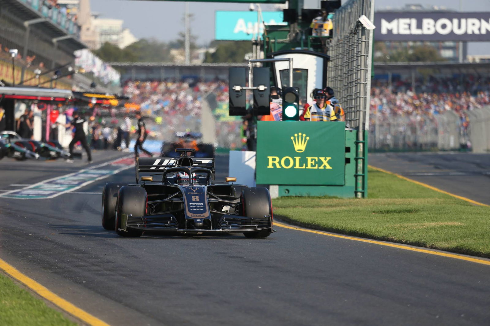 Raikkonen: Early pit stop caused by issue not strategy