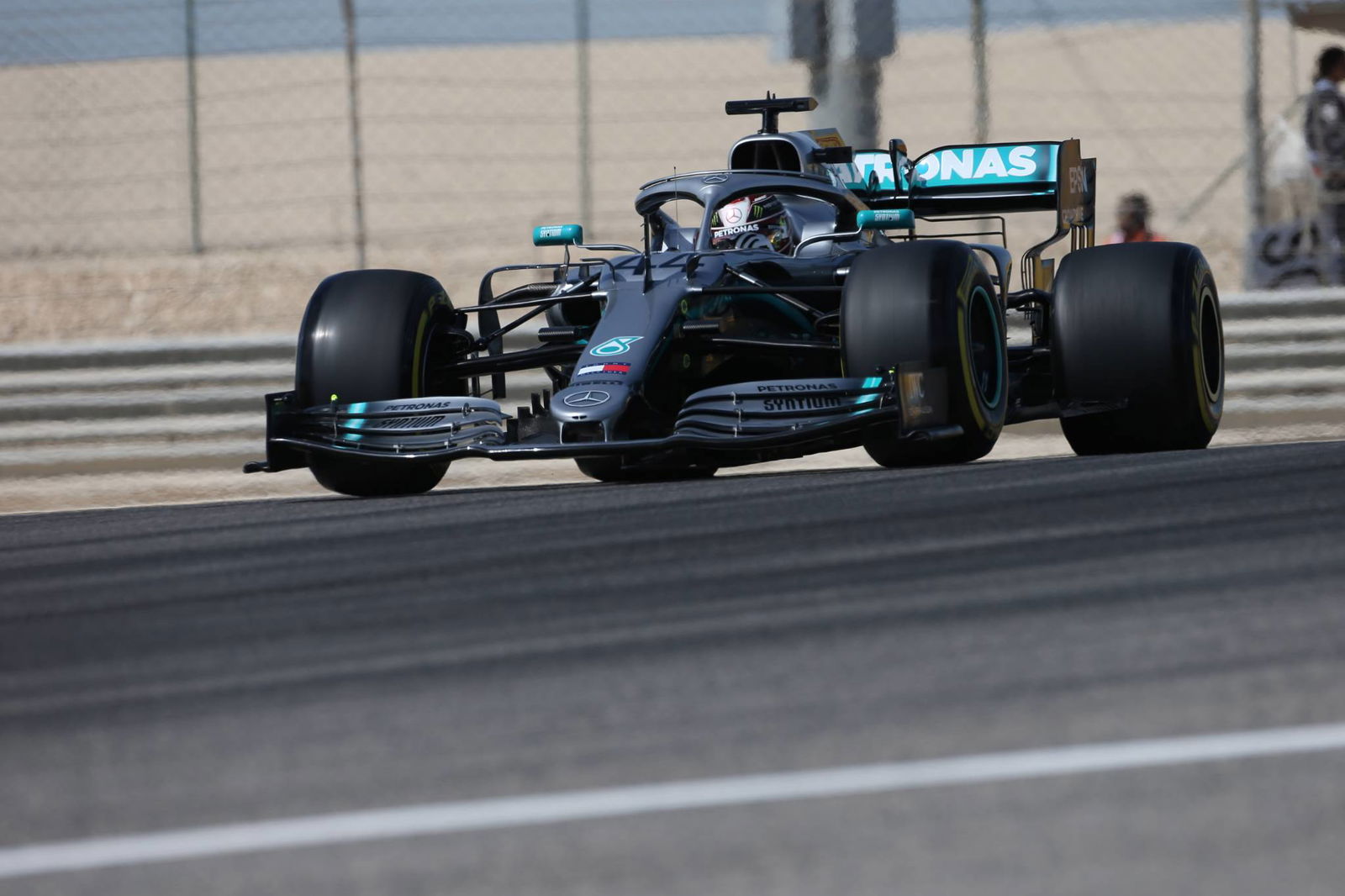 How to follow the Formula 1 Bahrain test