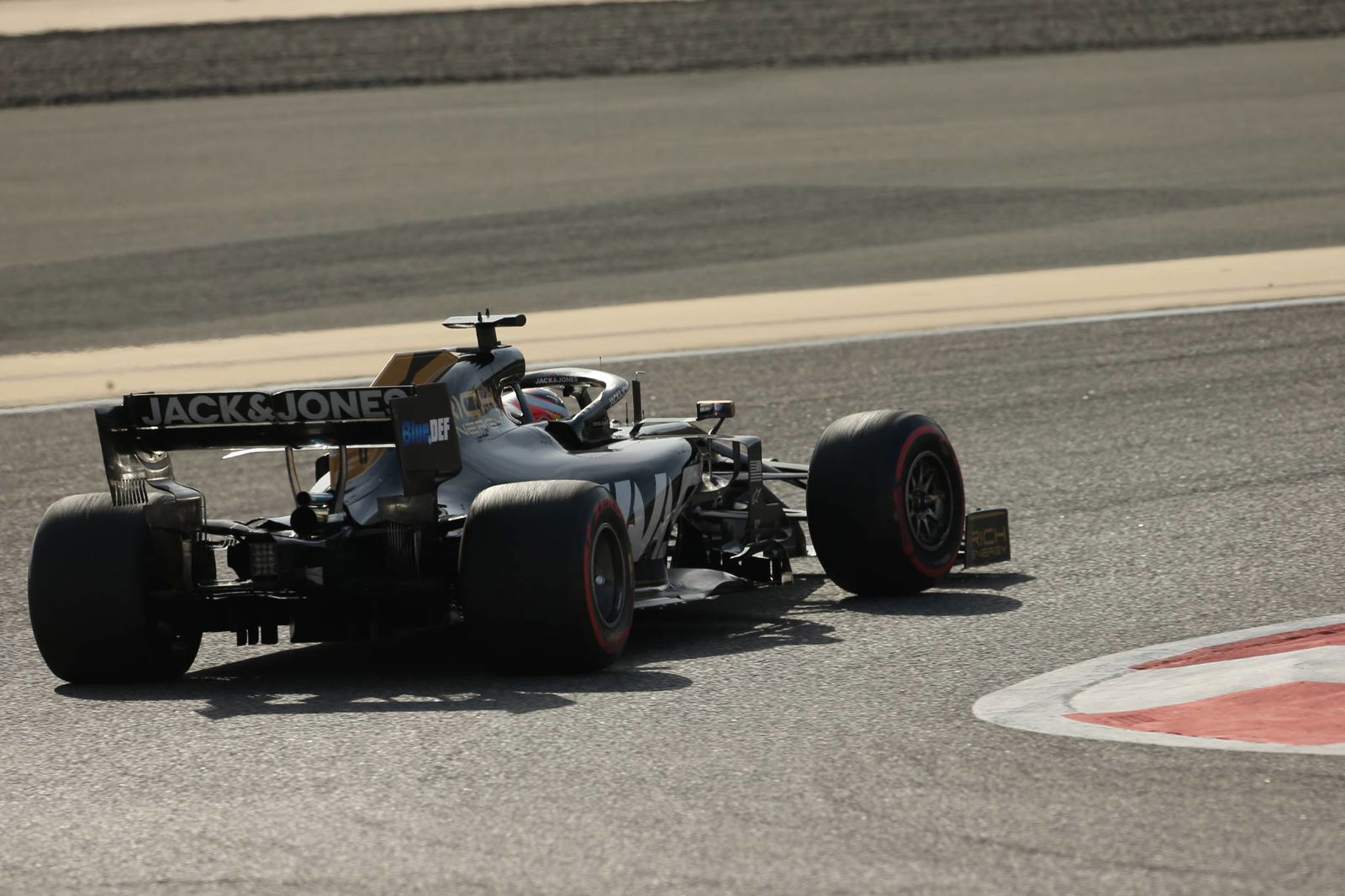 Head’s “presence and personality” to lift Williams