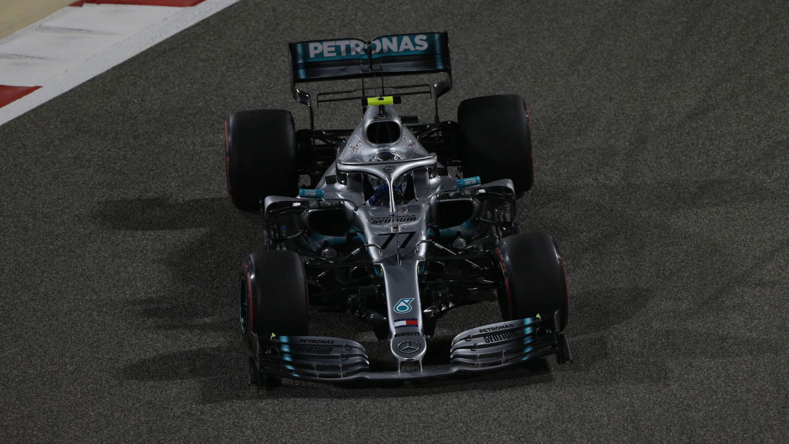 Bottas felt 'quite lonely' before late rise to P2