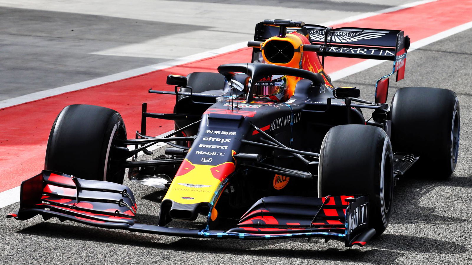 Tes F1 Bahrain Hari 1 - Saat Itu Terjadi