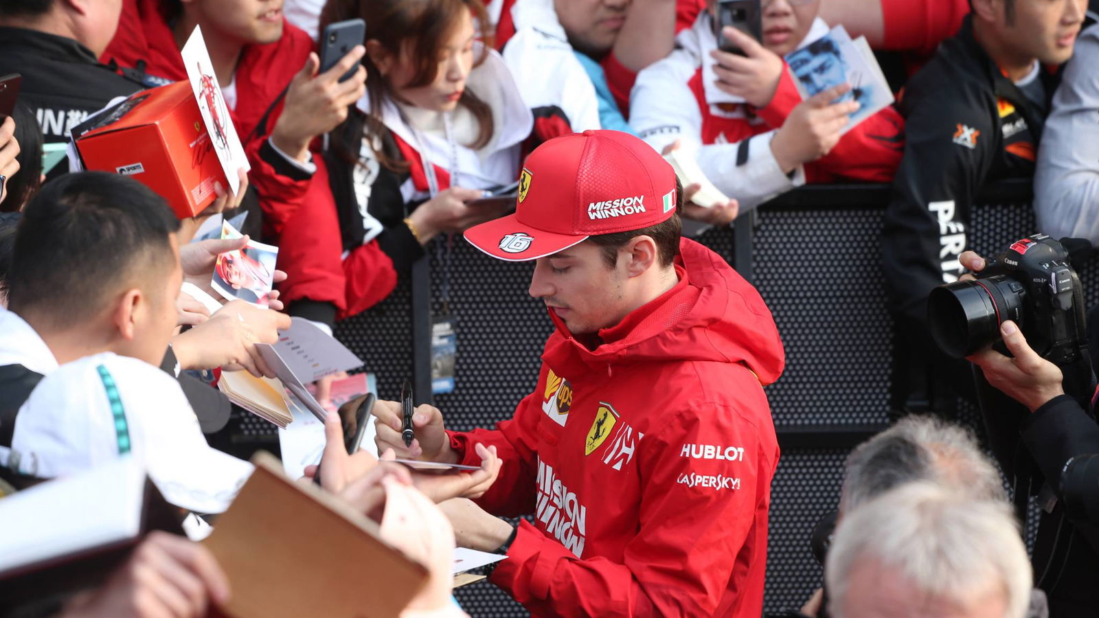 Leclerc not thinking about Ferrari stardom