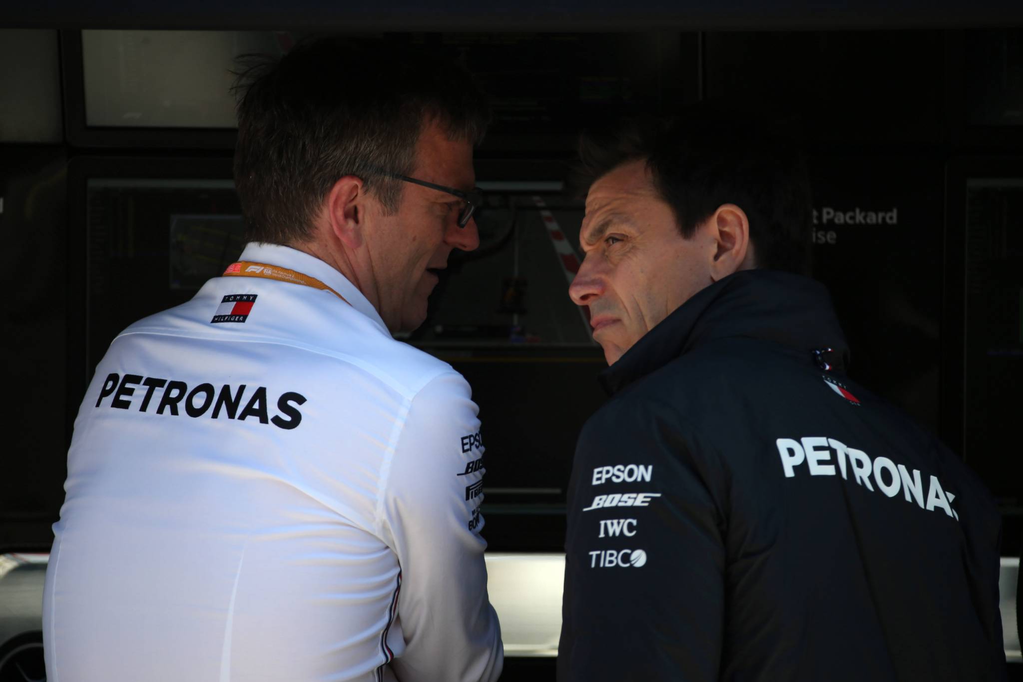 27.04.2019 - Free Practice 3, (L-R) James Allison (GBR) Mercedes AMG F1, Technical Director and Toto Wolff (GER) Mercedes AMG F1 Shareholder and Executive Director 