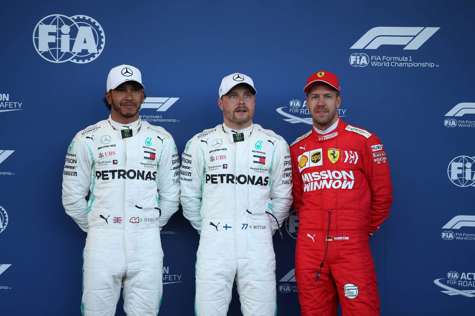 Ferrari menderita 'pukulan ganda' di Baku - Wolff