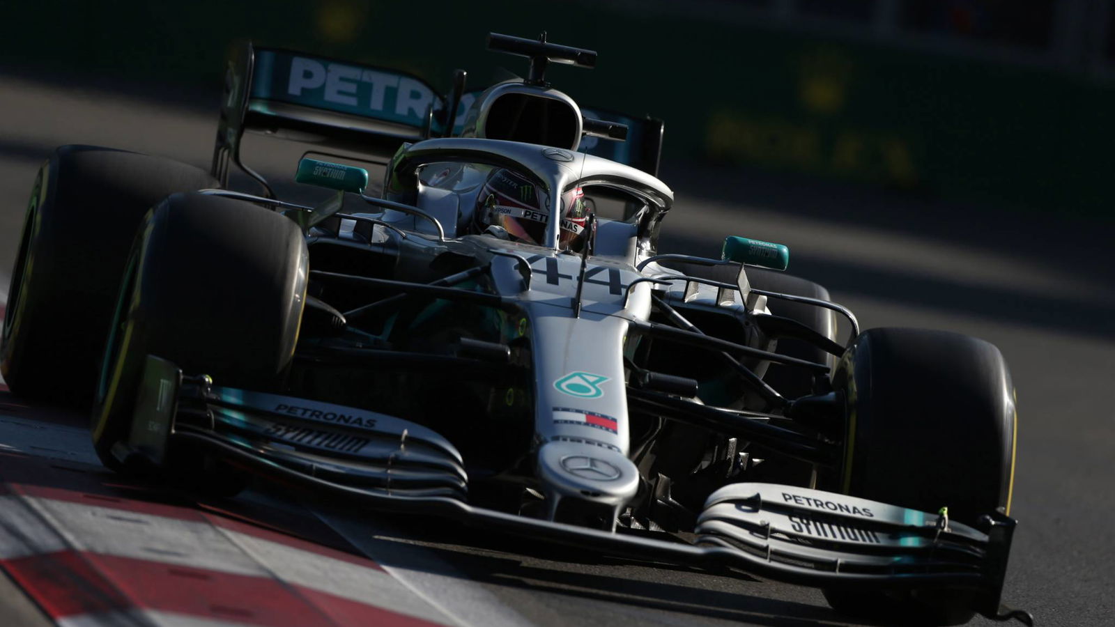 Mercedes: VSC time loss wasn’t Hamilton’s fault