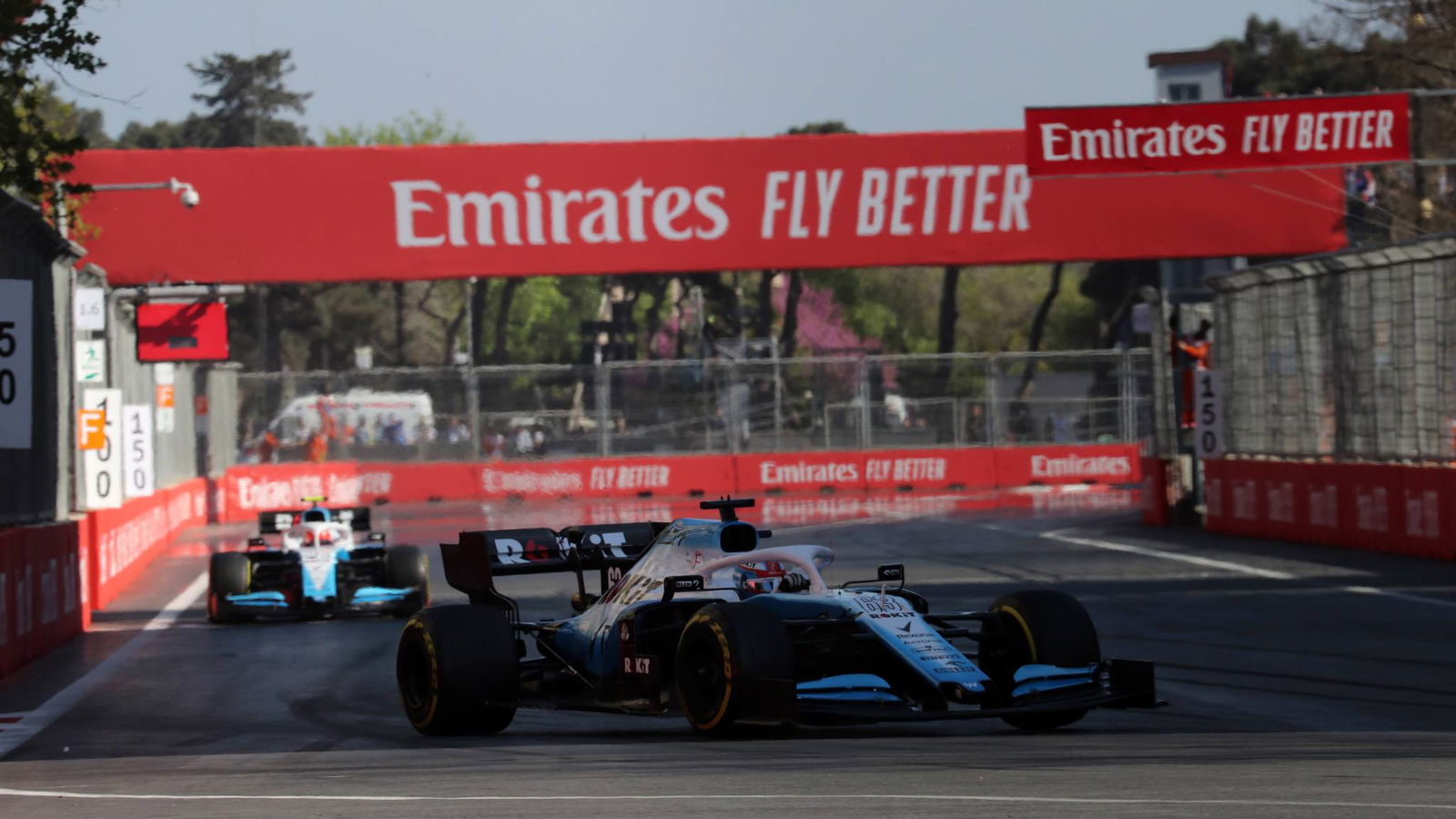 Russell 'lega' mengakhiri mimpi buruk akhir pekan GP Azerbaijan untuk Williams