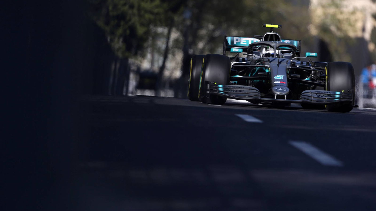 Mercedes ‘quite sceptical’ of 2019 performances - Wolff