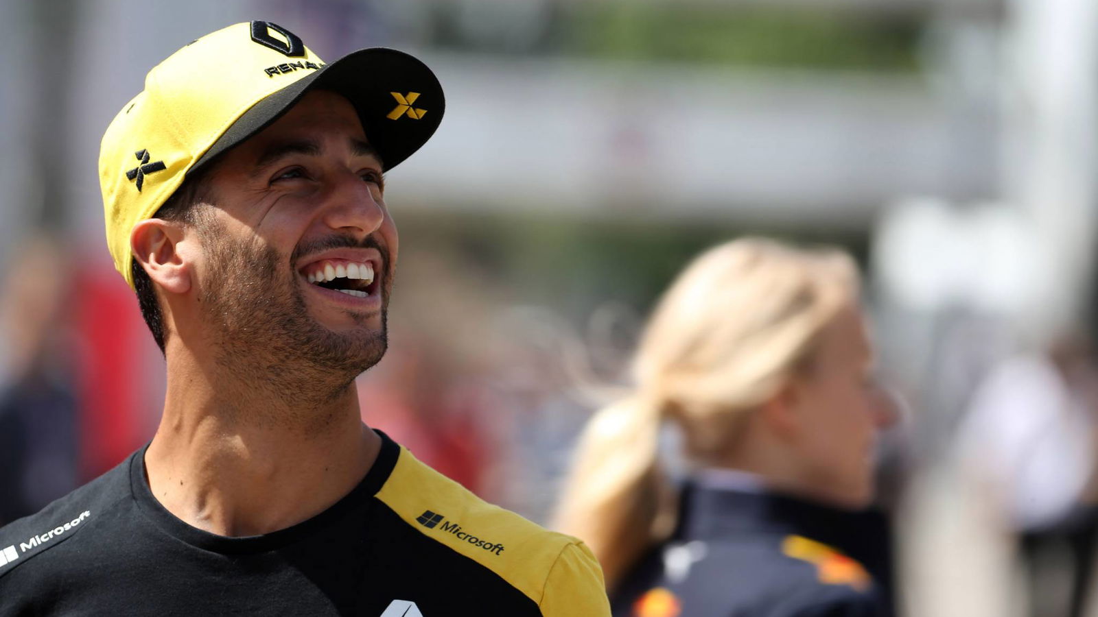 Ricciardo tak patah semangat meski Renault berada di belakang lintasan