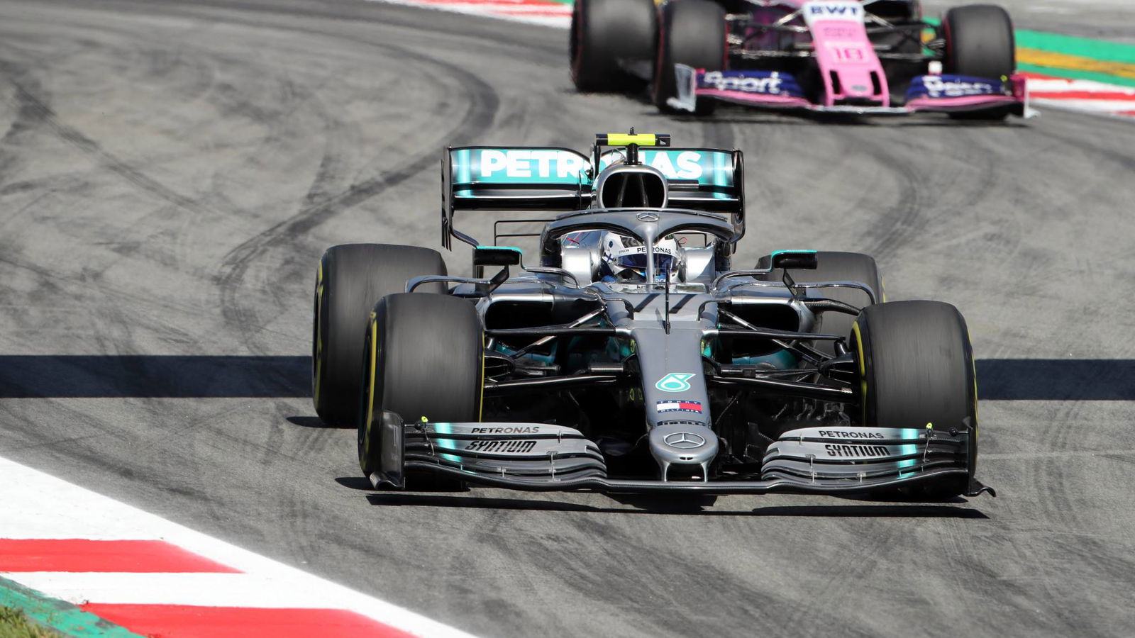 Bottas puncaki FP1 Spanyol meski oli bocor, Stroll crash