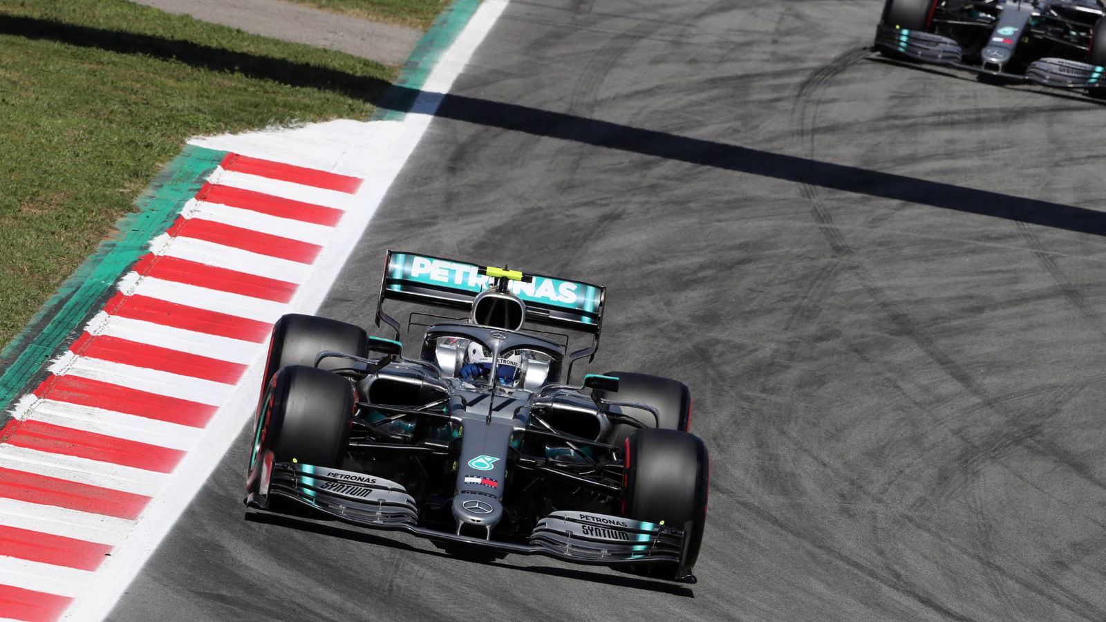 Bottas: Mercedes terasa 'sangat berbeda' dengan pengujian