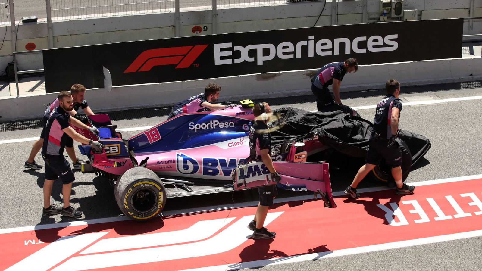 Stroll mengabaikan tabrakan FP1 