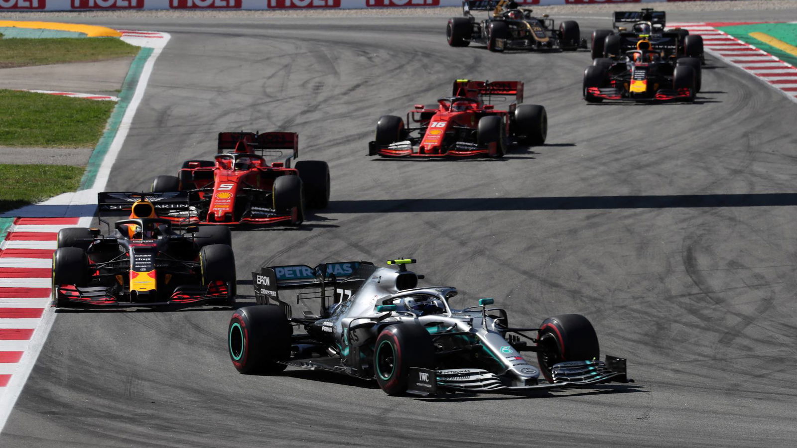 Wolff: Mercedes tidak takut pada Ferrari, Red Bull
