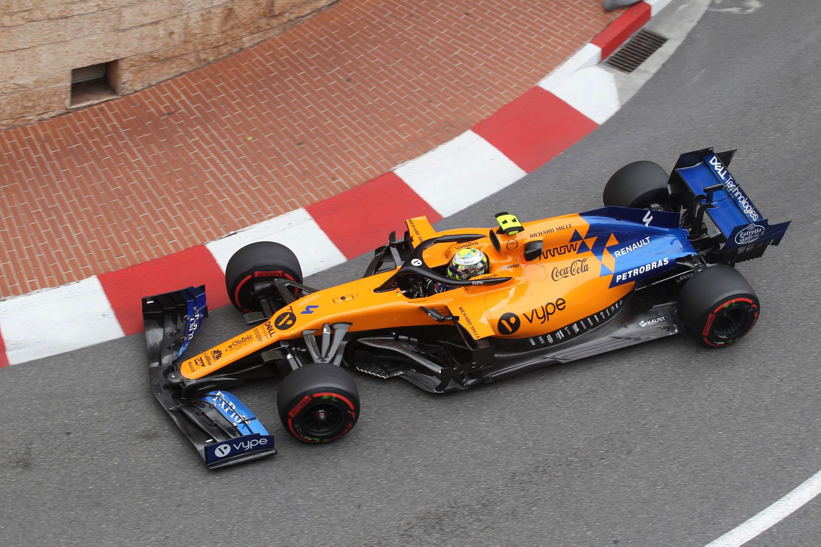 Hamilton fastest as Mercedes pulls clear in Monaco FP2