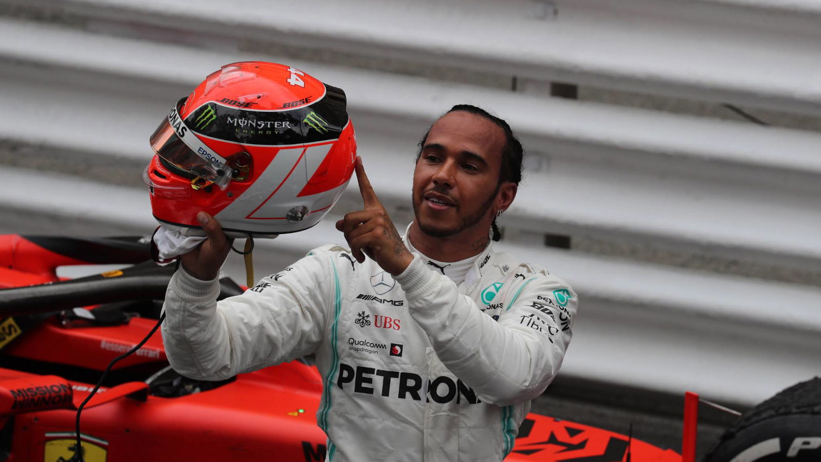 Hamilton's class shines through with a win for Niki