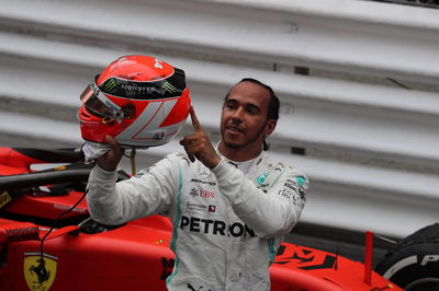 Hamilton's class shines through with a win for Niki