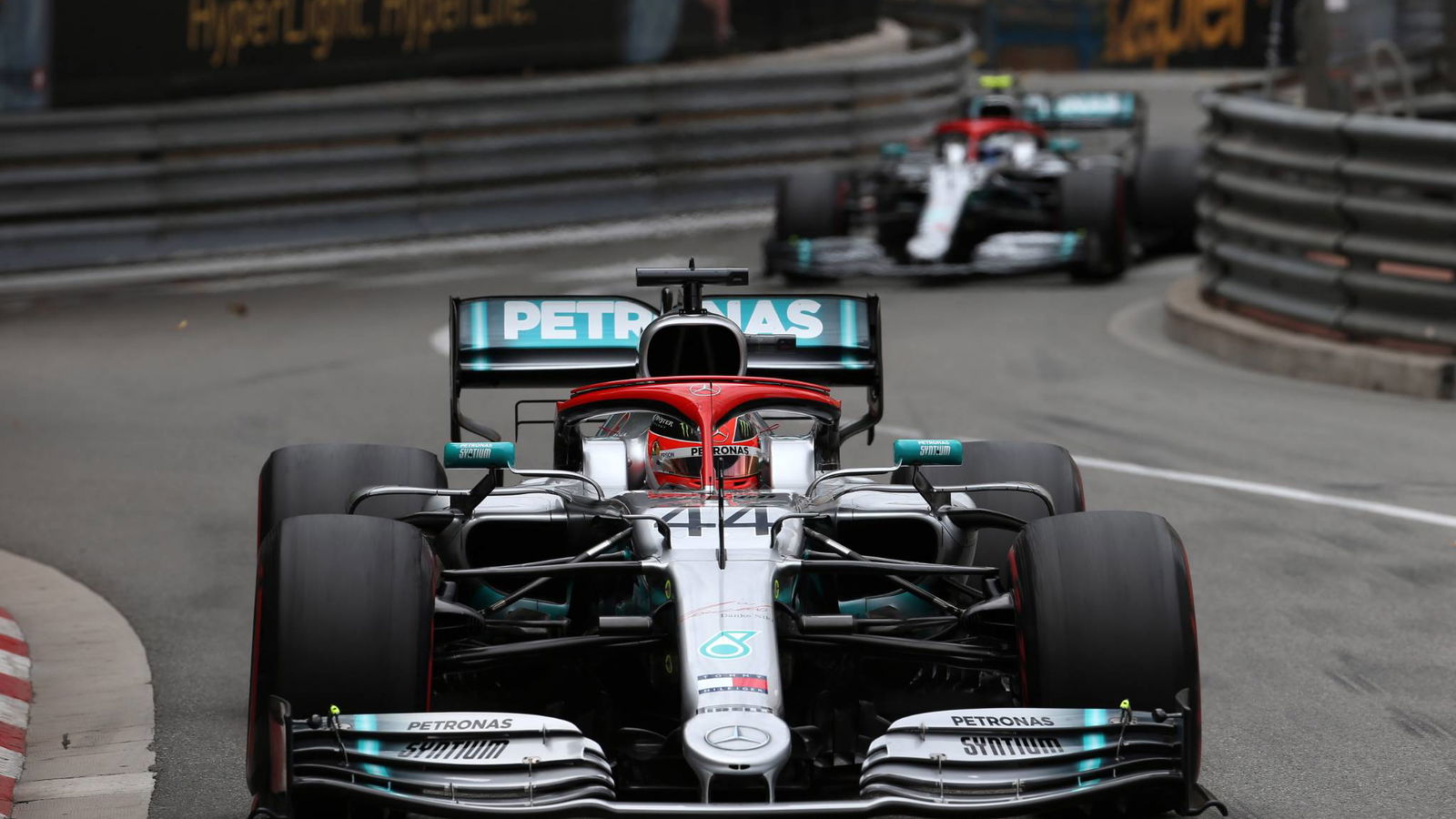 Video: Bisakah Mercedes dihentikan di F1?
