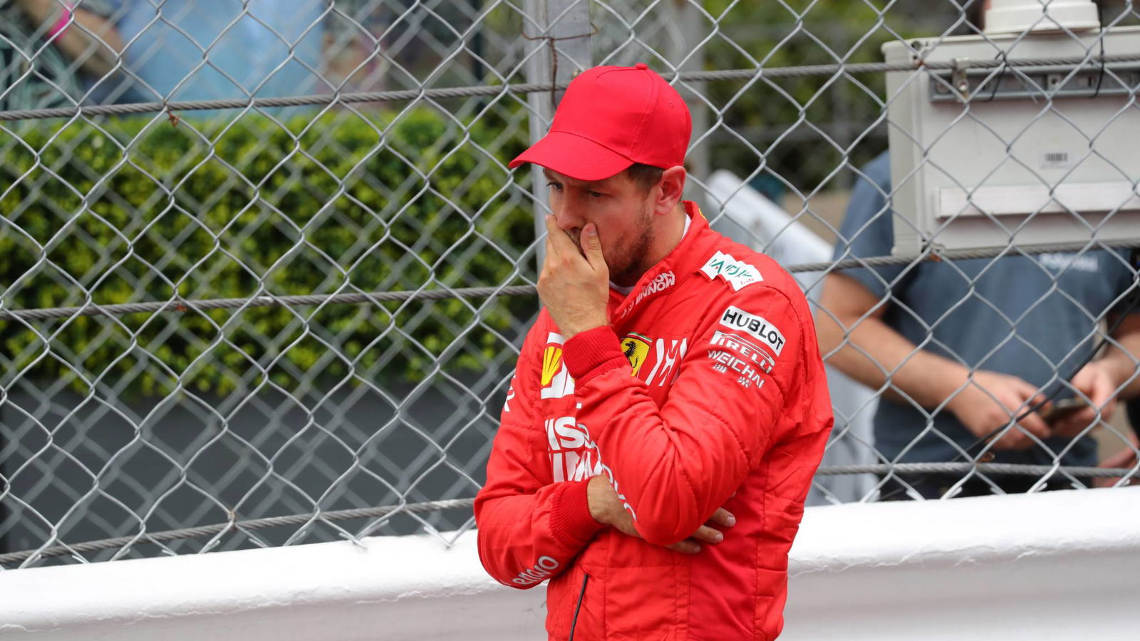 Vettel 'khawatir' selama bentrokan pitlane Bottas / Verstappen