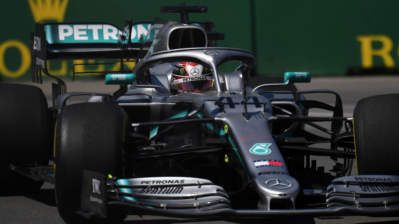 Hamilton left ruing 'innocent mistake' in Canada practice