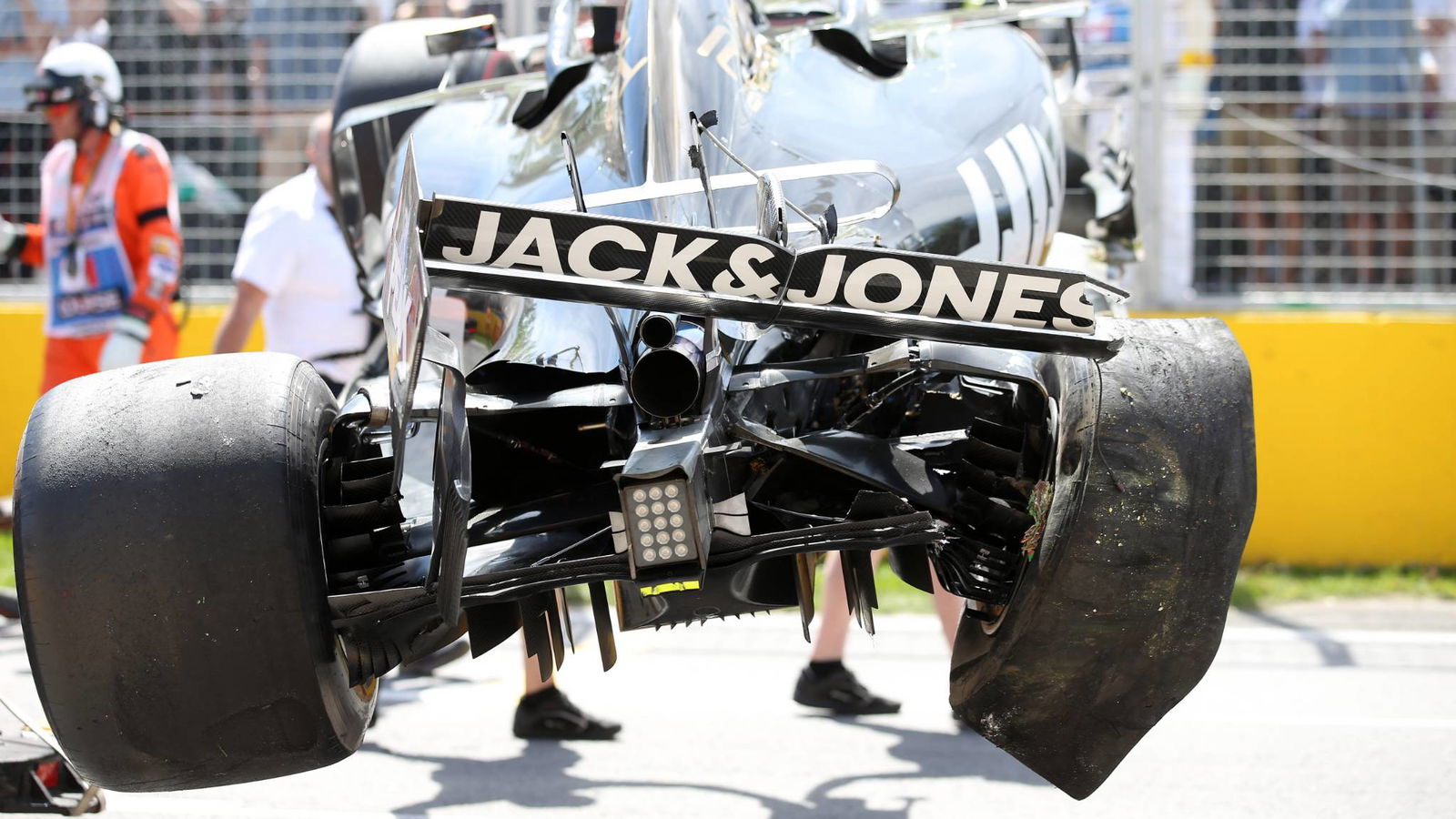 Magnussen set for pit lane start in Canada