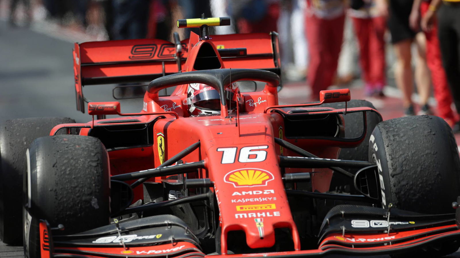 Leclerc tidak diberitahu tentang penalti Vettel oleh Ferrari