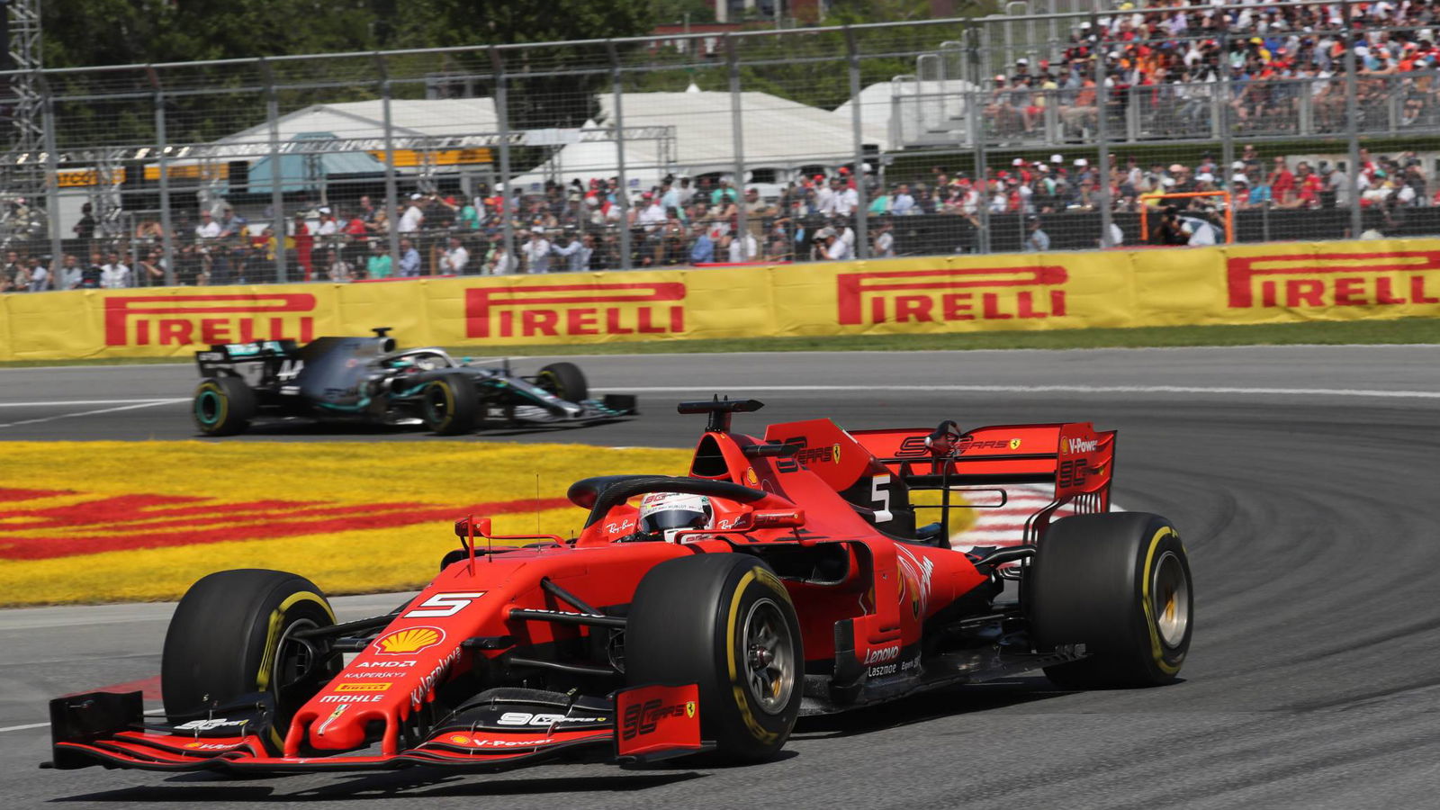 Hamilton: Ada banyak hal yang bisa dilakukan F1 untuk membuat balapan lebih baik