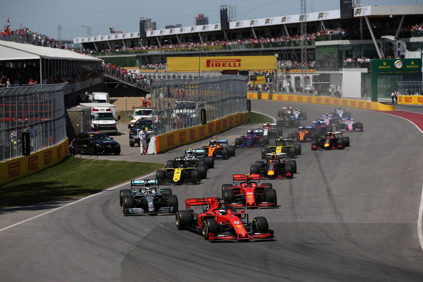 Mercedes explains pre-race scare for Hamilton in Canada