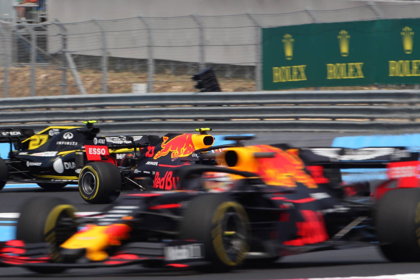 Vettel: Ferrari not lacking commitment to F1 fight