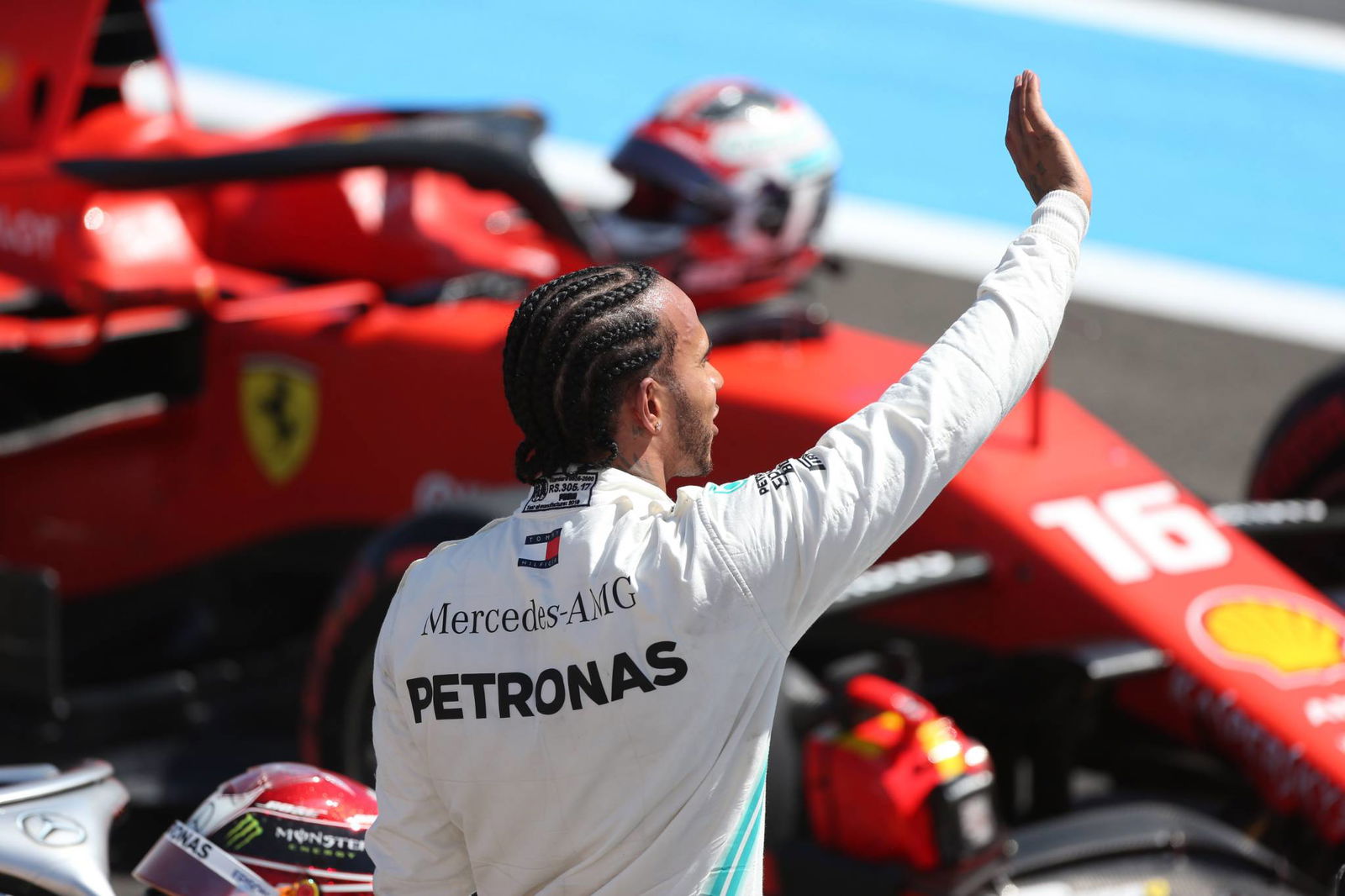 Ricciardo, Raikkonen menghindari penalti GP Prancis