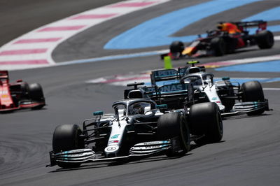 Mercedes will do 'everything' to keep Bottas in a “good place”