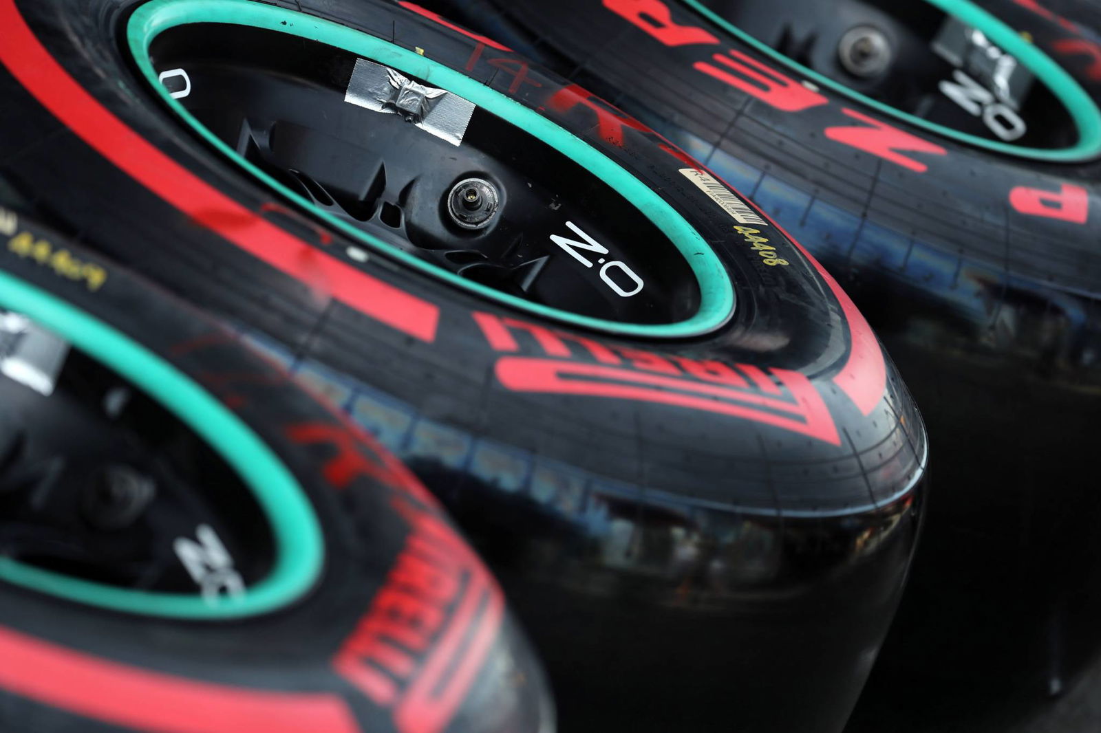 Albon, Sainz take new power units in Austria