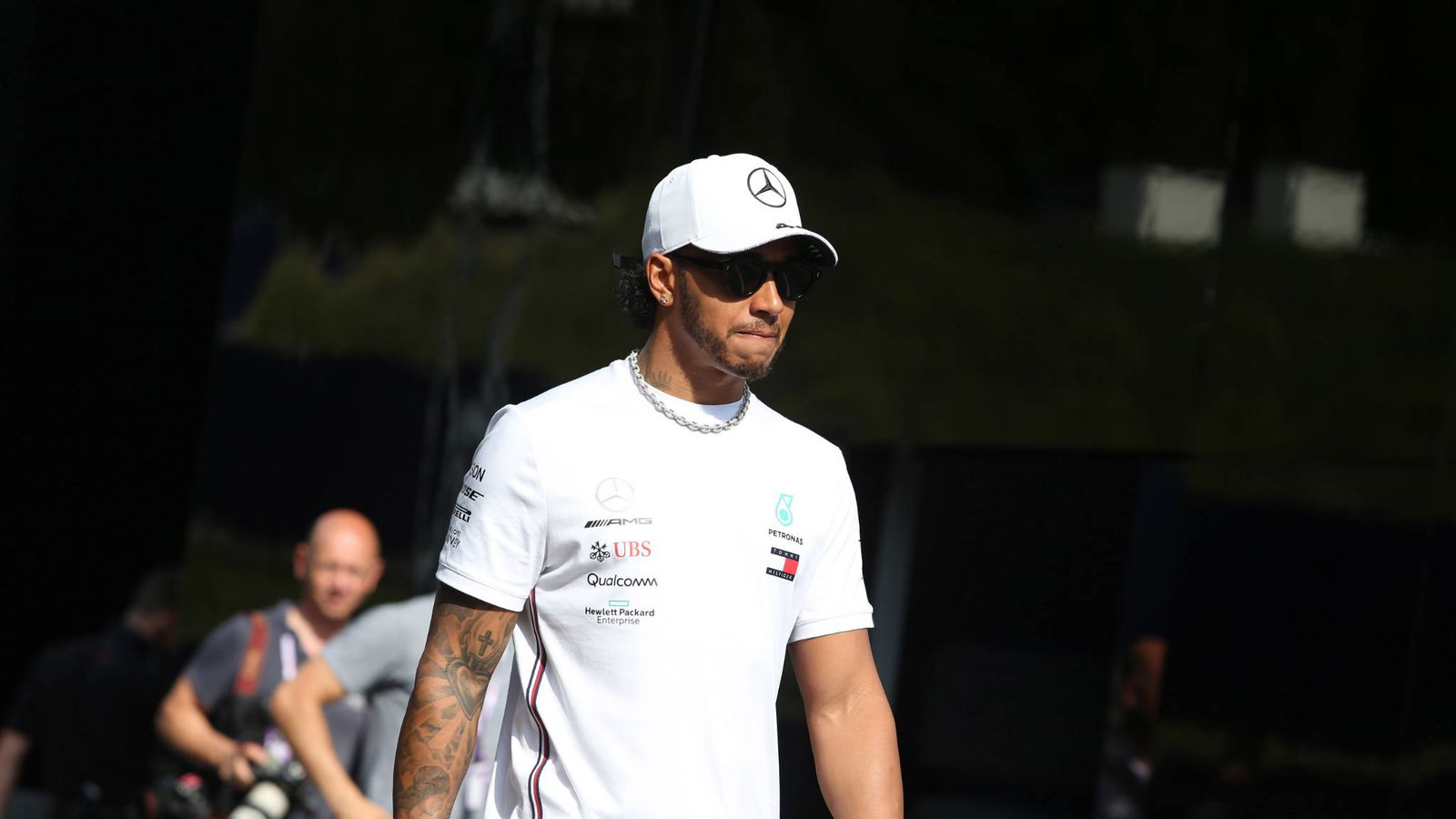 Hamilton expecting to nurse his car through Austrian GP