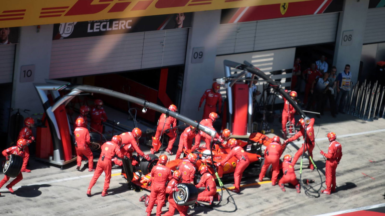 Ferrari suffers radio silence over Vettel pit stop