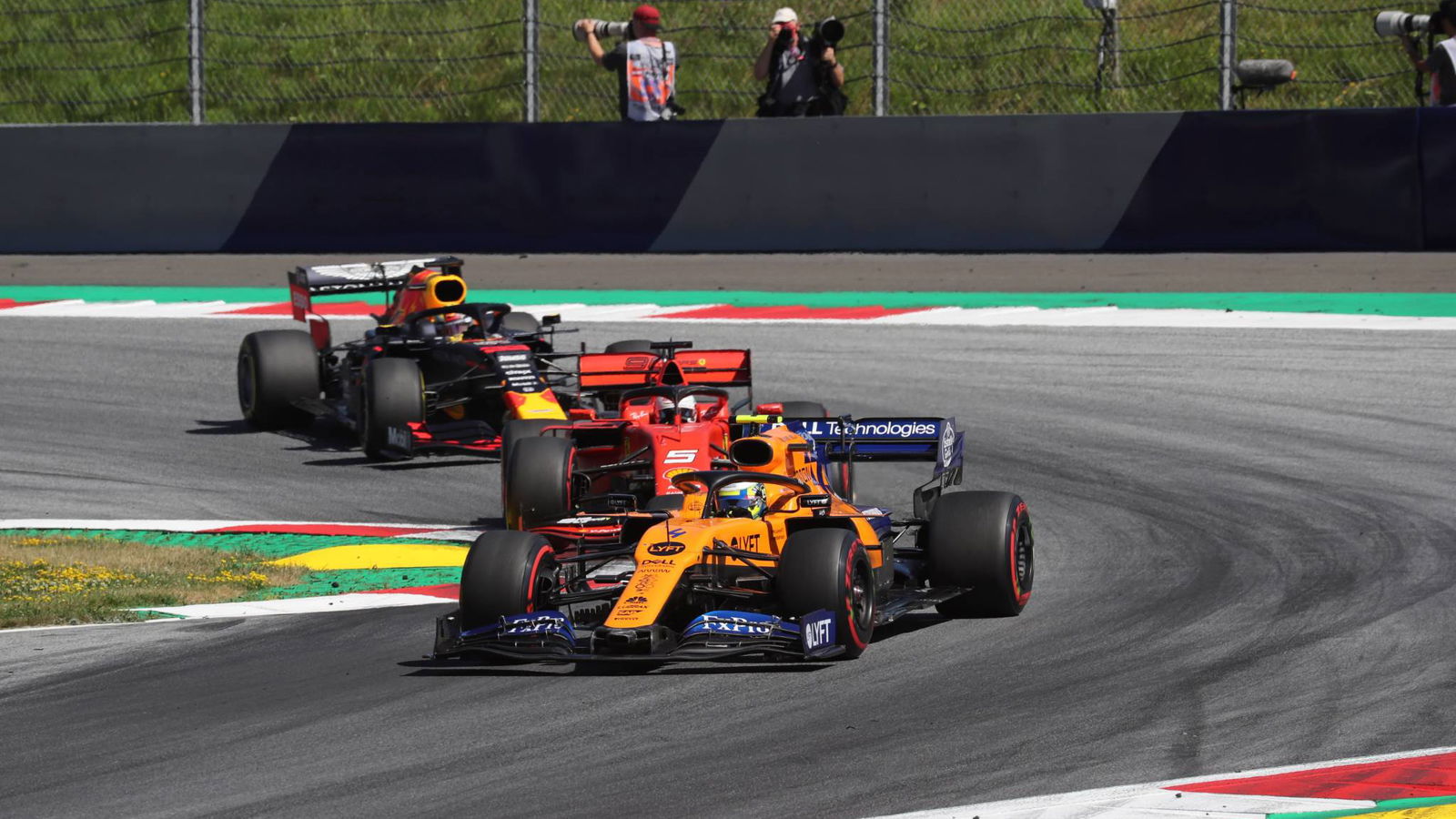 F1 has far bigger issues than 2019 tyres - McLaren