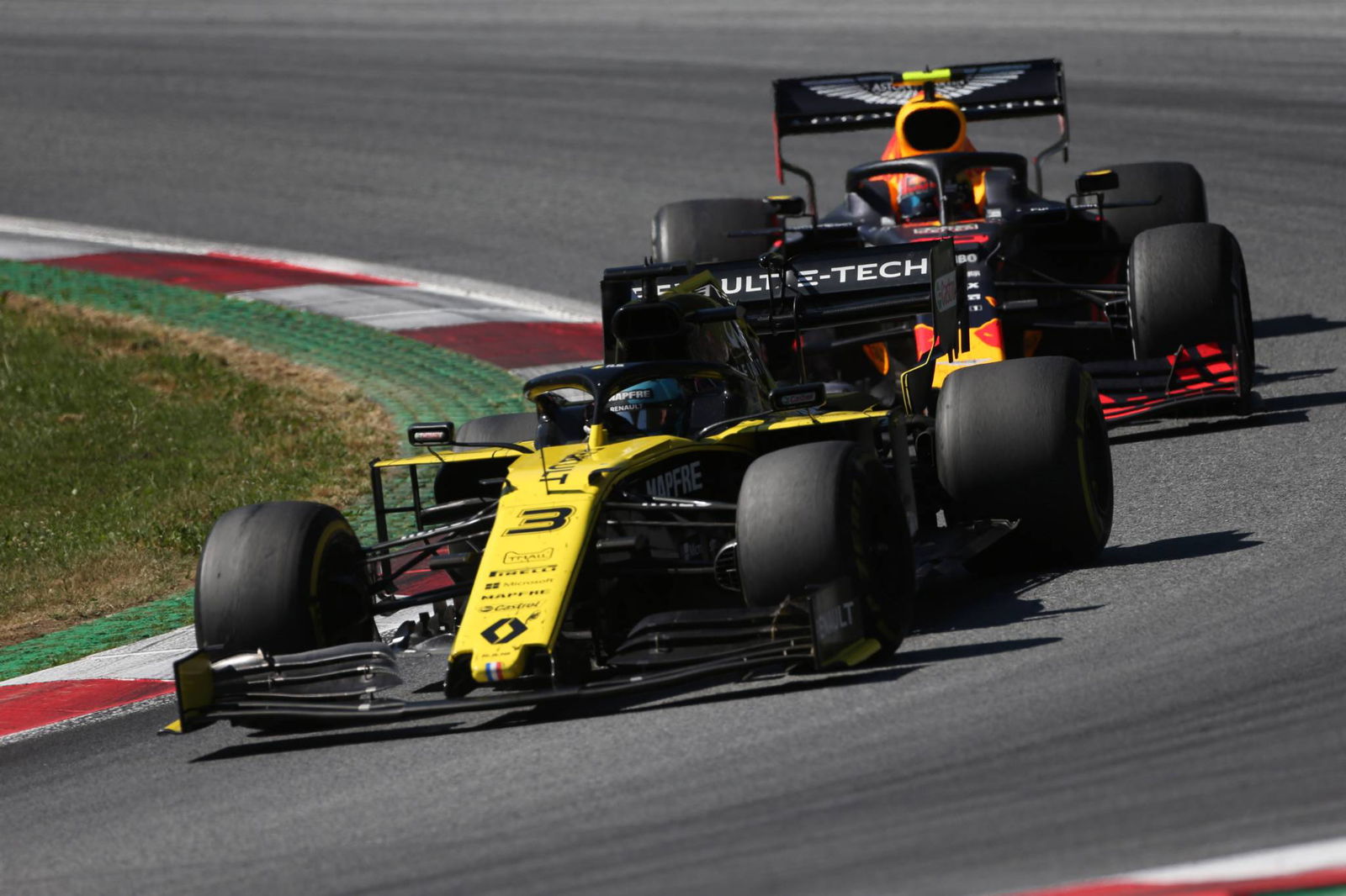 Raikkonen: Tekanan di Ferrari dan Alfa Romeo tidak berbeda