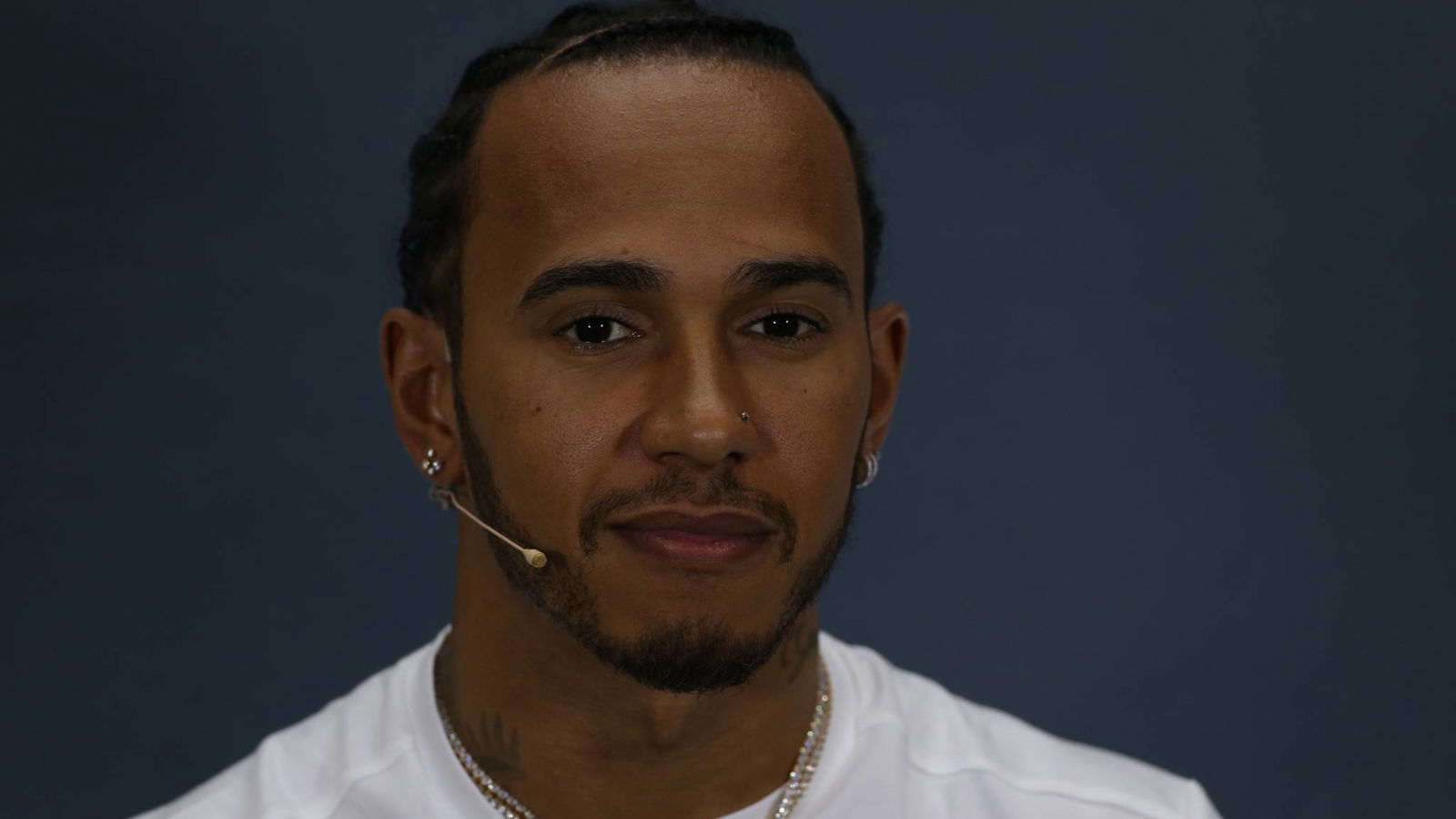 Hamilton tentang perbandingan Verstappen: Seseorang membutuhkan perhatian